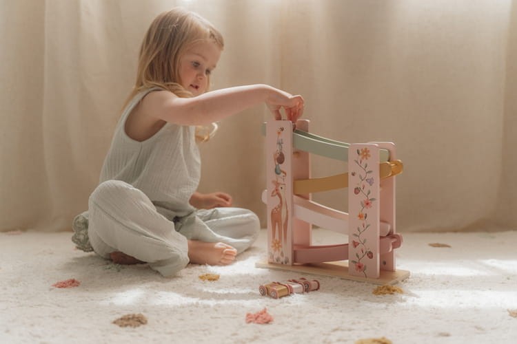 Little-Dutch-Zjezdzalnia-Fairy-Garden-FSC-polkabubu-3.jpg