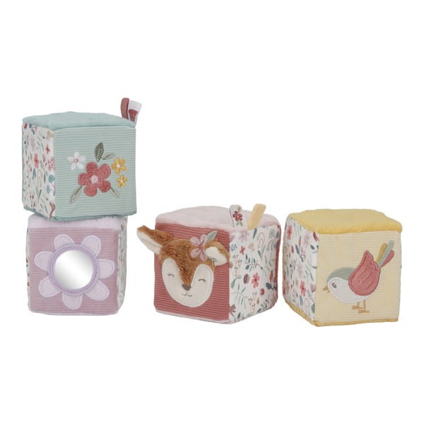 Little-Dutch-4-Miekkie-kostki-aktywizujace-Fairy-Garden-polkabubu-11.jpg
