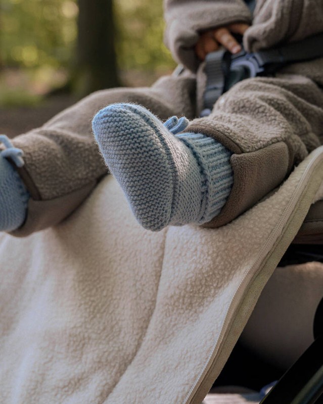 Lodger-Buciki-niechodki-z-welny-merino-100-niebieskie-Blue-Fogg-polkabubu-10.jpg