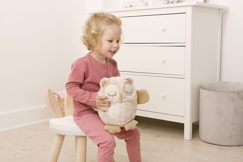 szumiaca-sowa-z-czujnikiem-dzwieku-i-pozytywka-cloud-b-nighty-night-owl-smart-sensor-polkabubu-9.jpg