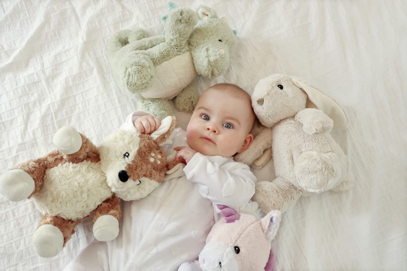 szumiaca-sarenka-z-czujnikiem-ruchu-i-pozytywka-cloud-b-lovelight-buddies-finley-fawn-polkabubu-10.jpg
