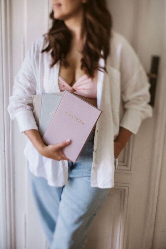 mommy-planner-Pamietnik-ciazy-soft-pink-polkabubu-8.jpg