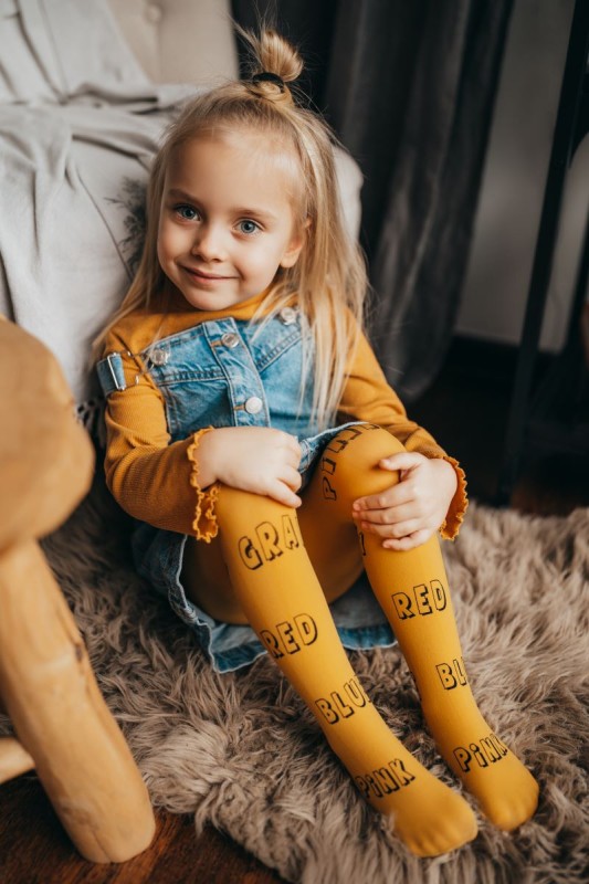 mamas-feet-rajstopki-printy-napisy-polkabubu-3.jpg