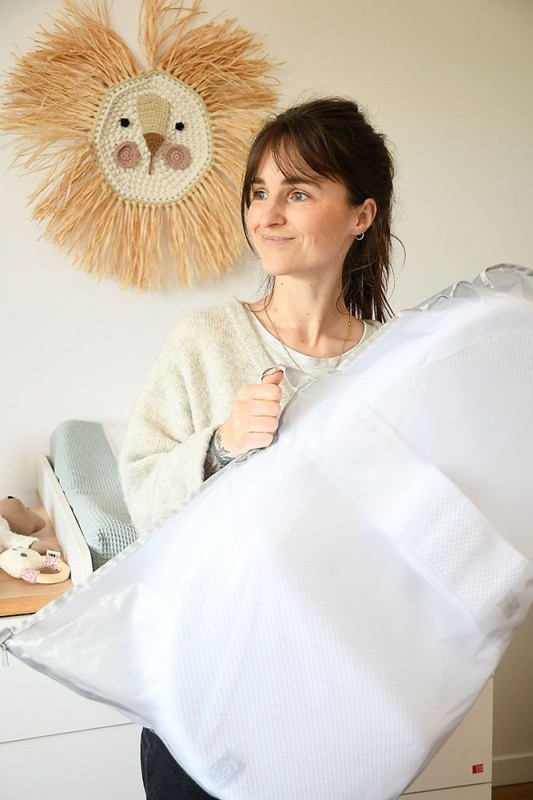 Red-Castle-Ergonomiczny-materac-dla-niemowlat-Cocoonababy-Fleur-de-coton-R-Blanc-polkabubu-10.jpg