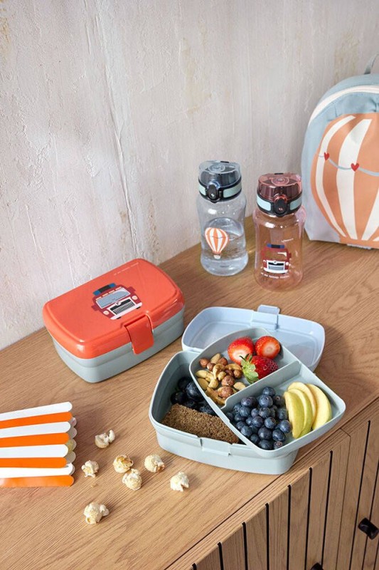 Lassig-Zestaw-na-lunch-Lunchbox-Tritanowa-butelka-bidon-460-ml-Tiny-Drivers-Woz-strazacki-polkabubu-16.jpg