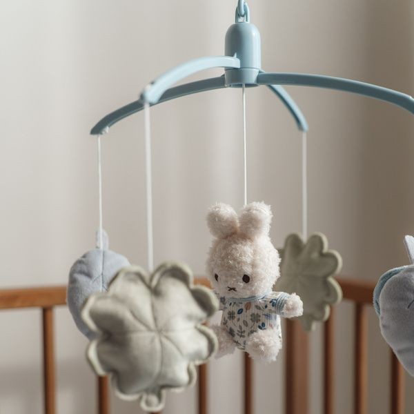 Little-Dutch-Miffy-Karuzela-do-lozeczka-Lucky-Leaves-polkabubu-6.jpg