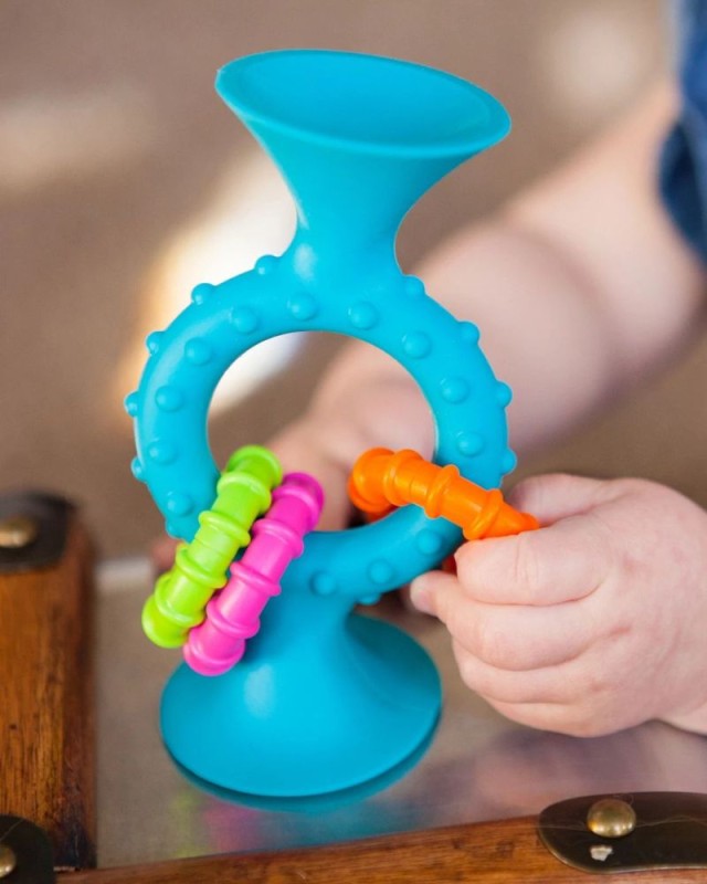 fat-brain-toys-Bobo-przyssawki-do-gryzienia-i-ciagniecia-polkabubu-10.jpg