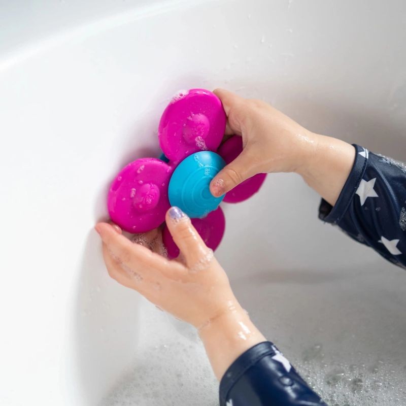 Wirujące Przyssawki Whirly Squigz – przyssawki przysysające się do gładkich powierzchni