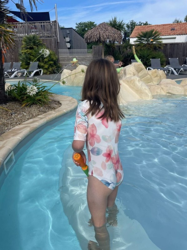 majtki bikini uv dla dziewczynki bliss ducksday 25.jpg
