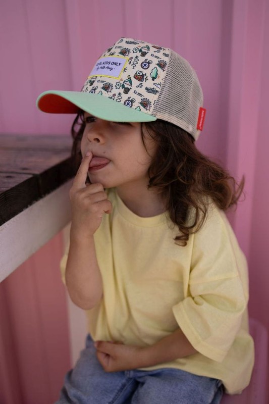 Czapka dziecięca Hello Hossy Adventure z daszkiem – model ekologiczny