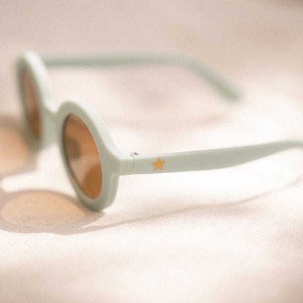 Little Dutch okulary przeciwsłoneczne Green – ochrona i styl