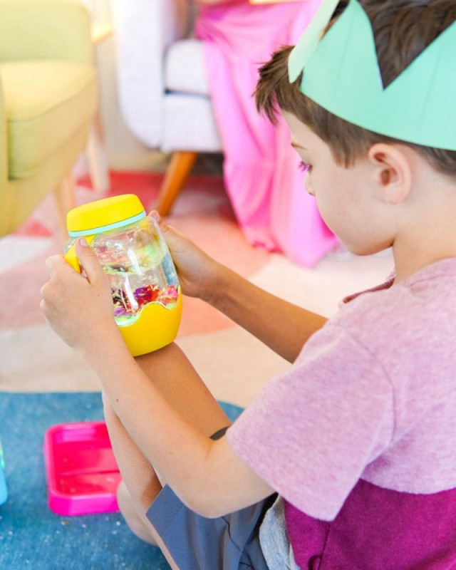 Zabawka sensoryczna Glo Pals – słoik do napełniania wodą