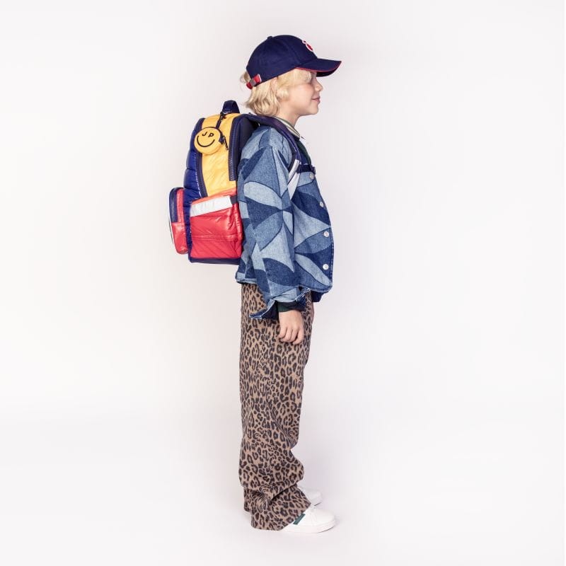 detale plecaka Puffer Pop – zamek XL i uchwyt na butelkę