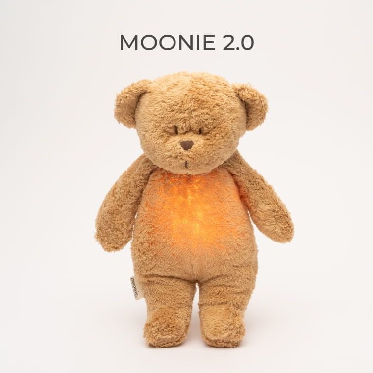 Szumiący miś Moonie Organic 2.0 Cappuccino – widok z przodu