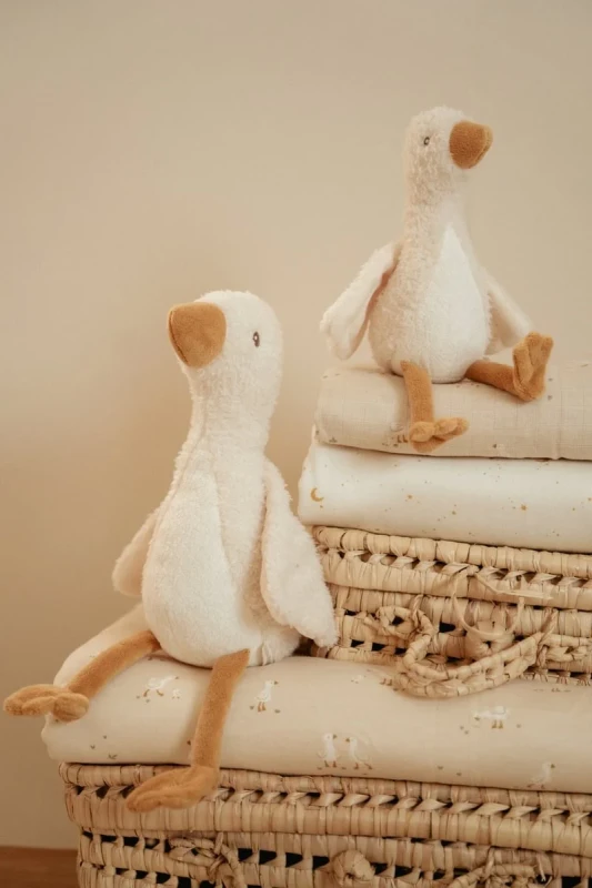 cuddle-little-goose-25cm-17cm-ld8404-ld8405-5 - Medium.webp