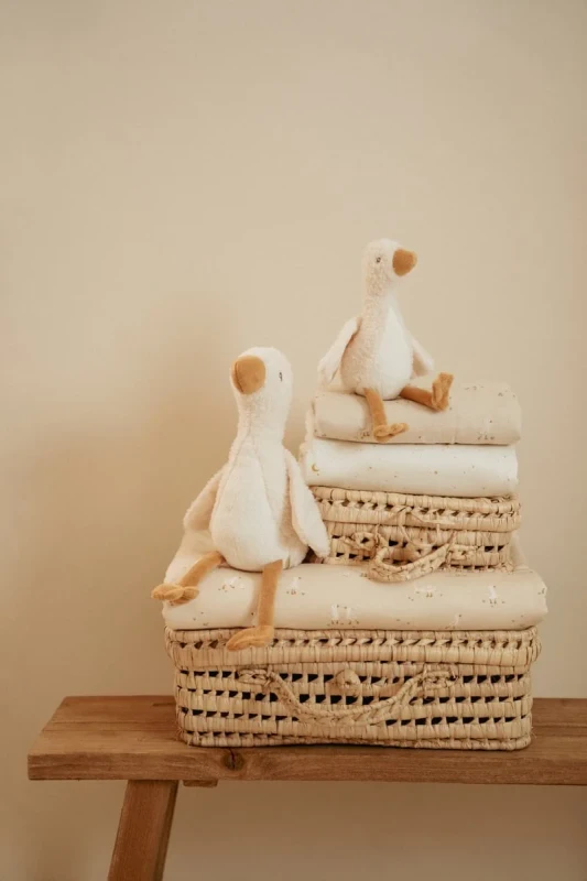 cuddle-little-goose-25cm-17cm-ld8404-ld8405-4 - Medium.webp