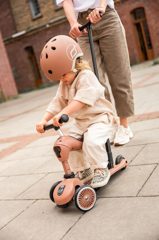 Kask na jeździk, hulajnogę i rowerek biegowy
