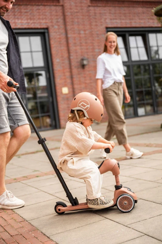 Kask Scoot & Ride Mocha 45-51 cm obwodu głowy