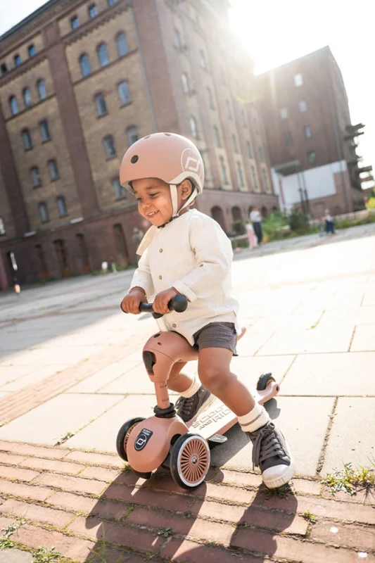 pol_pl_SCOOTANDRIDE-Kask-XXS-S-dla-dzieci-1-5-lat-Mocha-13658_17.webp