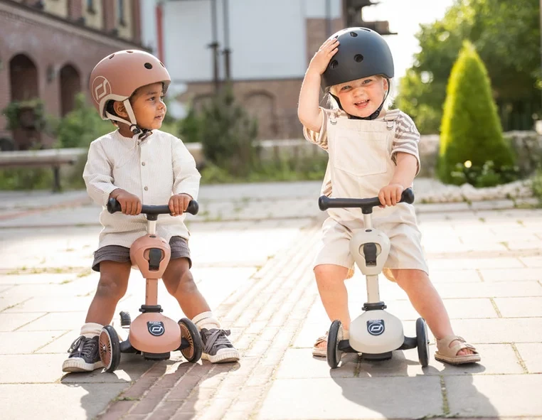 pol_pl_SCOOTANDRIDE-Kask-XXS-S-dla-dzieci-1-5-lat-Mocha-13658_20.webp