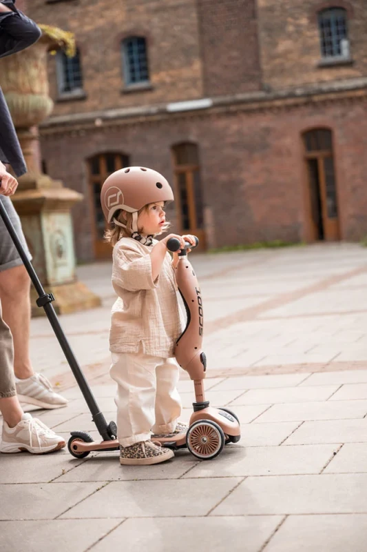 pol_pl_SCOOTANDRIDE-Kask-XXS-S-dla-dzieci-1-5-lat-Mocha-13658_22.webp