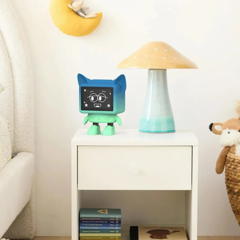 Budzik Dancing Clock z głośnikiem Bluetooth i ekranem emocji