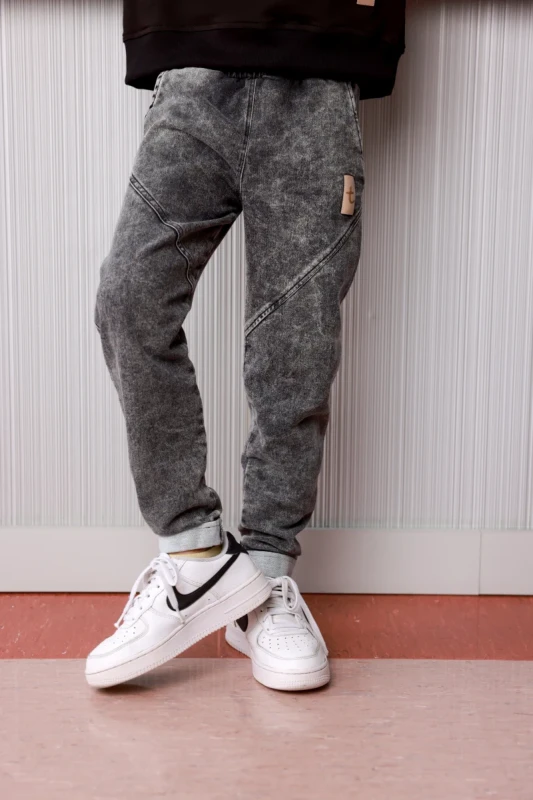 Spodnie JEANS CLASSIC Dark dla chłopców i dziewczynek