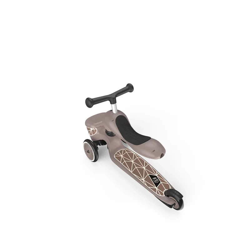 4897033966054-96605-SCOOTANDRIDE-Highwaykick-1-Lifestyle-2w1-Jezdzik-i-hulajnoga-z-zamykanym-schowkiem-1-5-lat-Brown-Lines-(20).webp