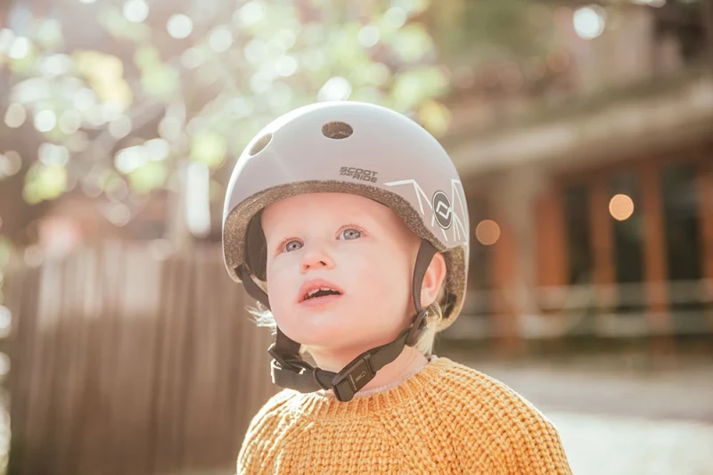 4897033966054-96605-SCOOTANDRIDE-Highwaykick-1-Lifestyle-2w1-Jezdzik-i-hulajnoga-z-zamykanym-schowkiem-1-5-lat-Brown-Lines-(54).webp