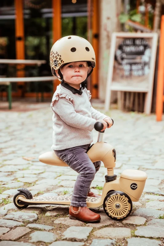 4897033966078-96607-SCOOTANDRIDE-Highwaykick-1-Lifestyle-2w1-Jezdzik-i-hulajnoga-z-zamykanym-schowkiem-1-5-lat-Leopard-(29).webp