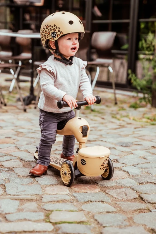 Regulowany kask Scoot & Ride dla dzieci 1-5 lat Leopard