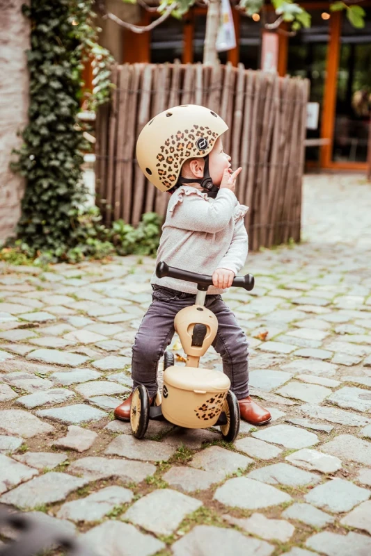 4897033966078-96607-SCOOTANDRIDE-Highwaykick-1-Lifestyle-2w1-Jezdzik-i-hulajnoga-z-zamykanym-schowkiem-1-5-lat-Leopard-(26).webp