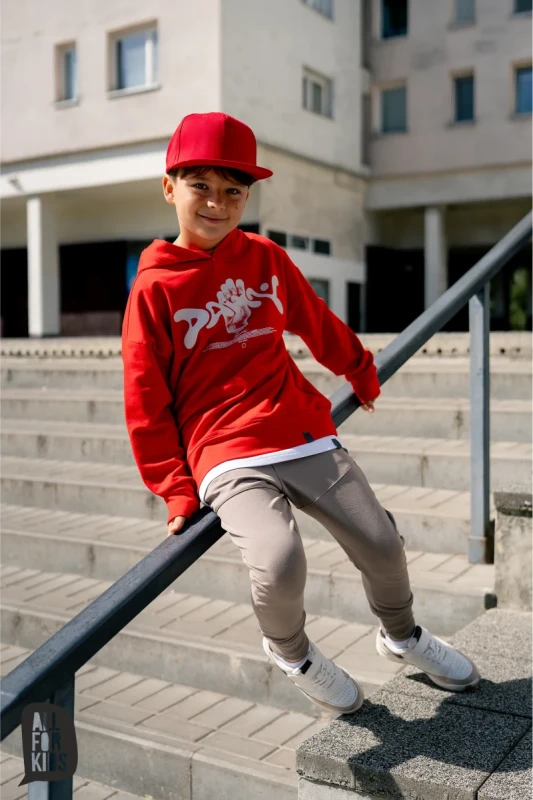 Bluza dziecięca z kapturem czerwona All For Kids z kontrastową grafiką