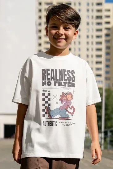 Śmietankowy T-shirt dziecięcy All For Kids z grafiką „REALNESS NO FILTER” – 95% bawełna, 5% elastan