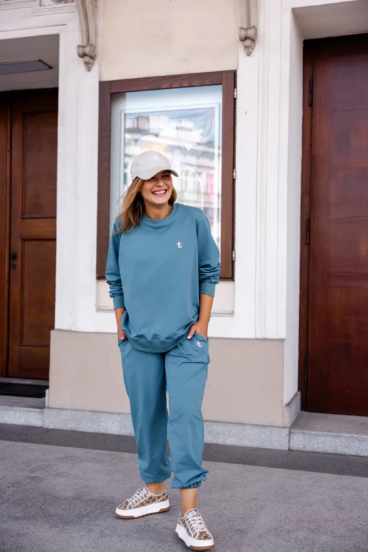 Spodnie damskie LOOSE Niebieskie Blue TUSS tył
