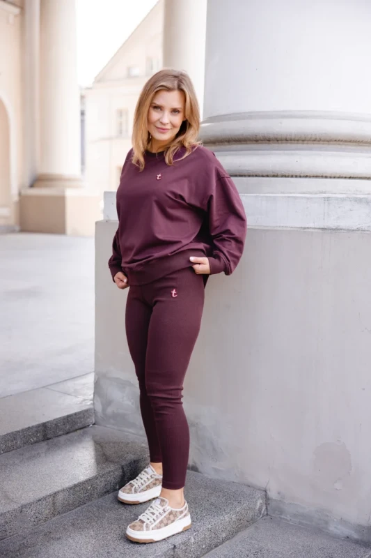 Bordowa bluza damska OVER Burgundy TUSS – stylizacje casualowe