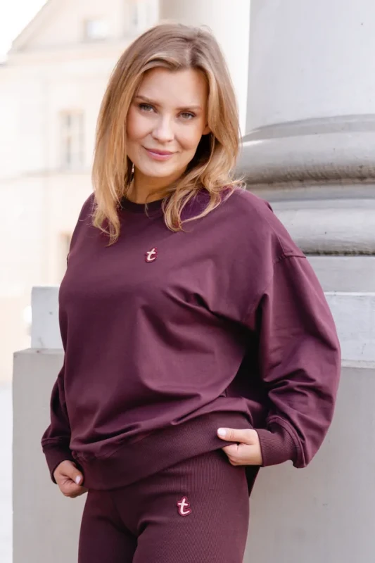 Bluza damska OVER Bordo Burgundy TUSS – widok z przodu