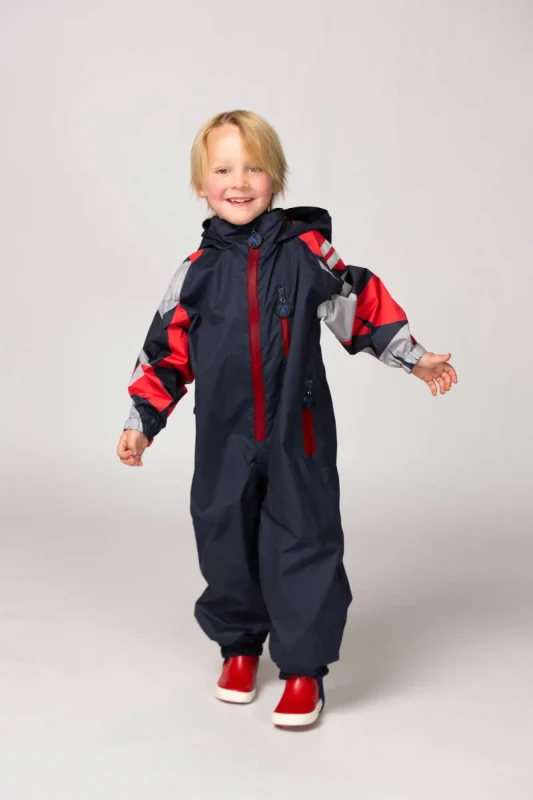 DD_AW25_Rainsuit_Buck_Studio (1).webp