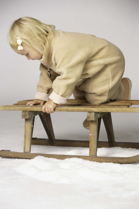 DD_AW25_Sherpa Fleece Onesie_Light brown_Studio (5).jpg