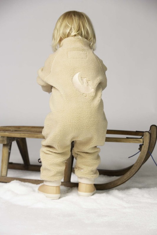 DD_AW25_Sherpa Fleece Onesie_Light brown_Studio (6).jpg