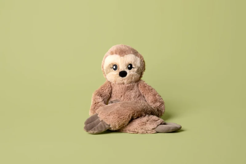hugimals-pluszak-obciazeniowy-leniwiec-sawyer-polkabubu-7.webp
