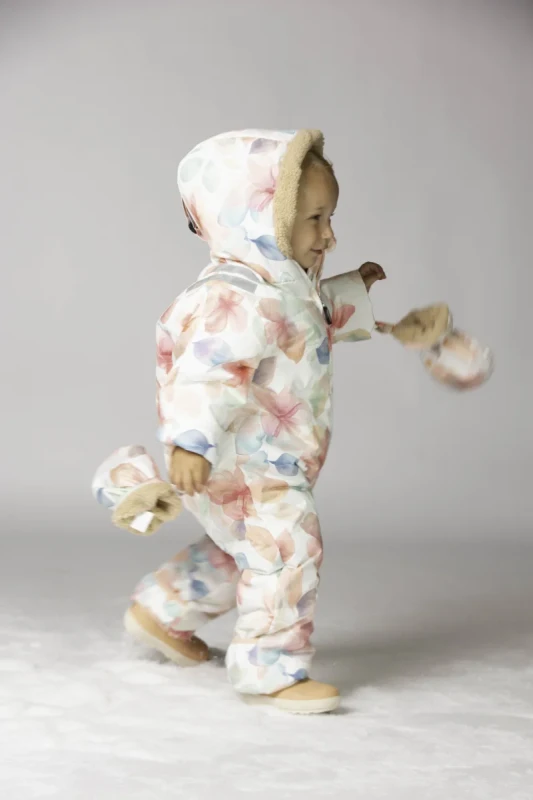 DD_AW25_Baby Snowsuit_Bliss_Studio (4).webp
