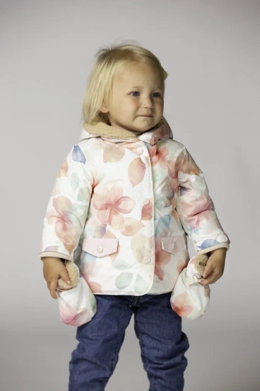 DD_AW25_Babyjacket_Bliss_Studio (2).webp