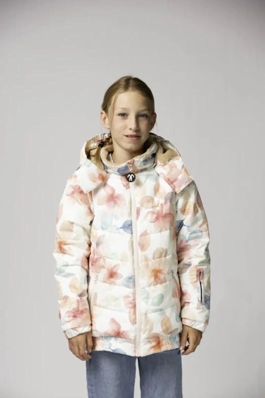 DD_AW25_Winterjacket_Bliss_Studio (1).webp