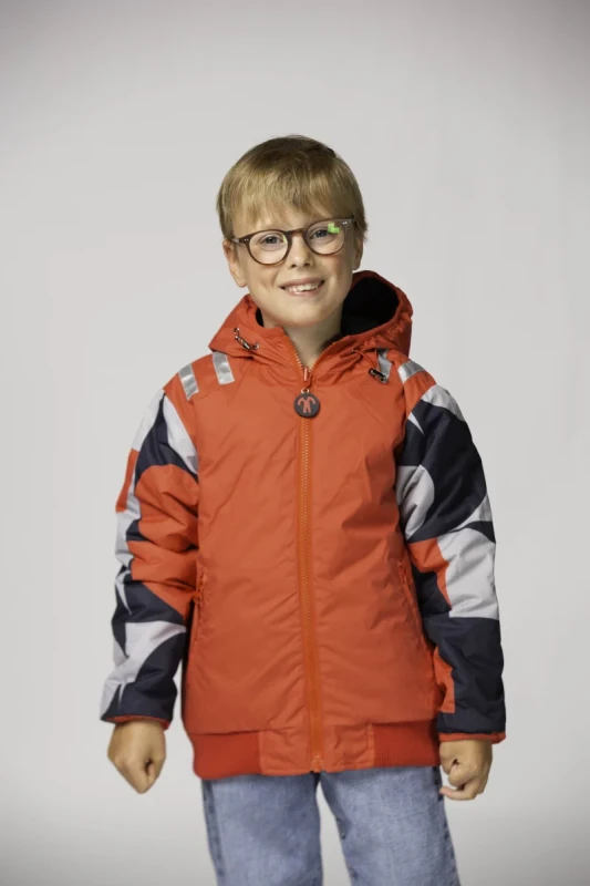 DD_AW25_Reversible Jacket_Buck_Inside_Studio (9).webp