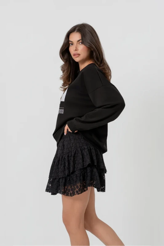 Modna czarna bluza damska Bopoco – komfortowa i elegancka