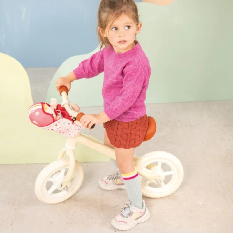 83633-5414834836332-Lilliputiens-Lalka-dzidziuś-w-foteliku-rowerowym-z-komforterem-i-kaskiem-Lena-18-m-plus- (17).webp