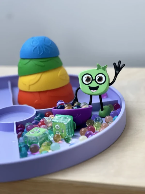 Jellystone-Tacka-sensoryczna-Play-Tray-2w1Lilac-kolor-fioletowy-polkabubu-8.webp
