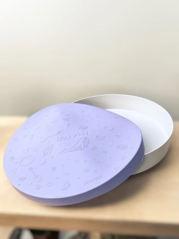 Jellystone-Tacka-sensoryczna-Play-Tray-2w1Lilac-kolor-fioletowy-polkabubu-21.webp