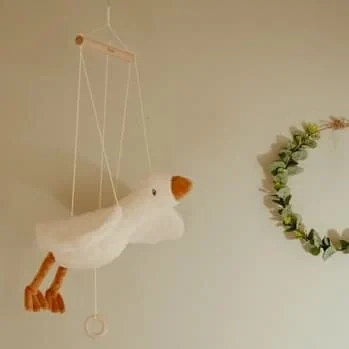Dekoracja pokoju dziecięcego Newborn Naturals gąska